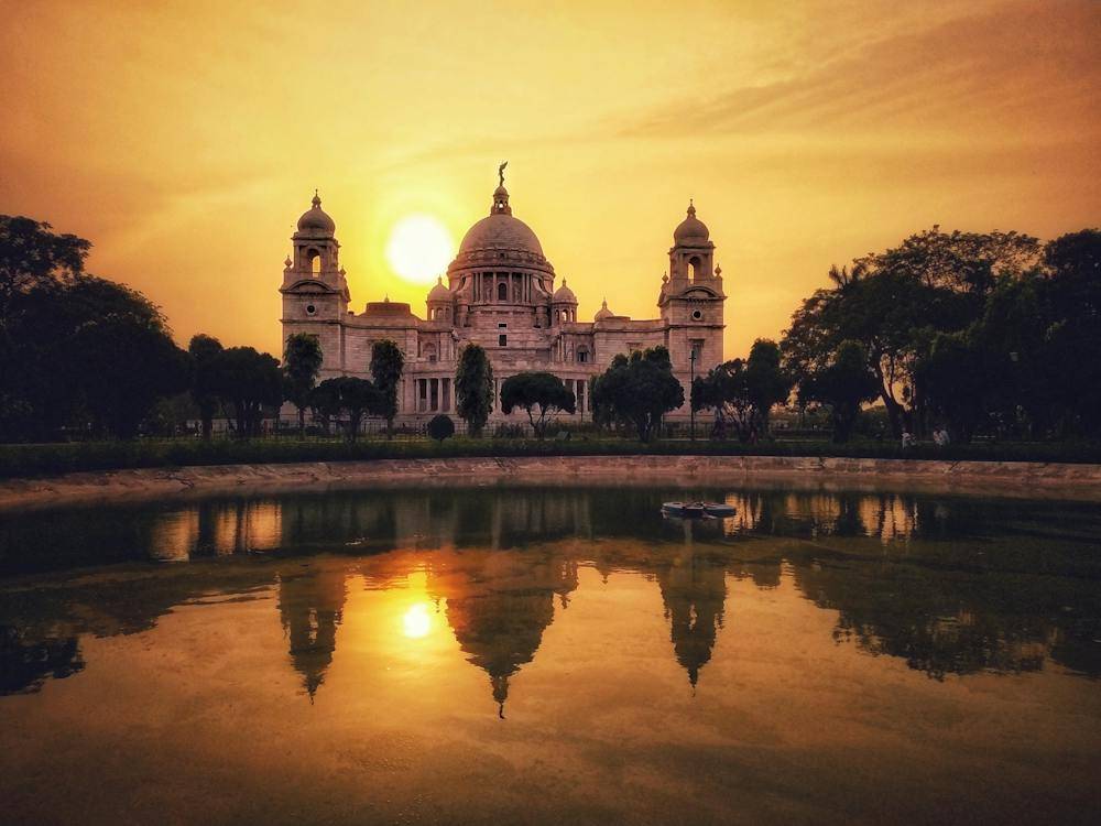 Explore Kolkata: Unforgettable Holiday Package